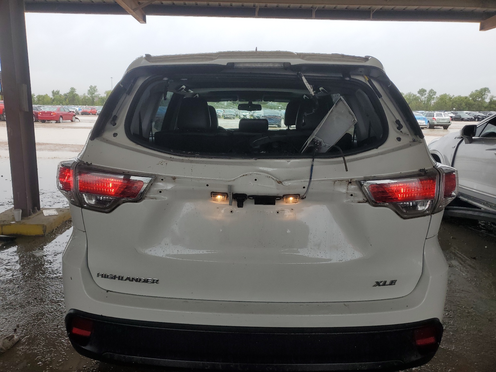 5TDKKRFH3GS155024 2016 Toyota Highlander Xle