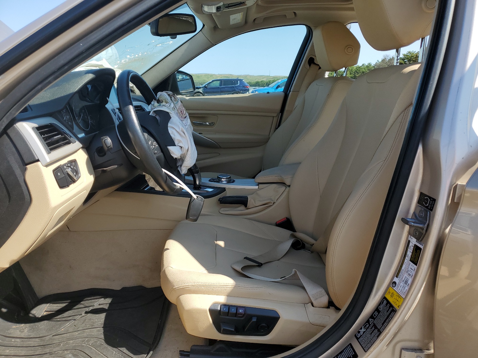 WBA3C3G50FNT52348 2015 BMW 320 I xDrive