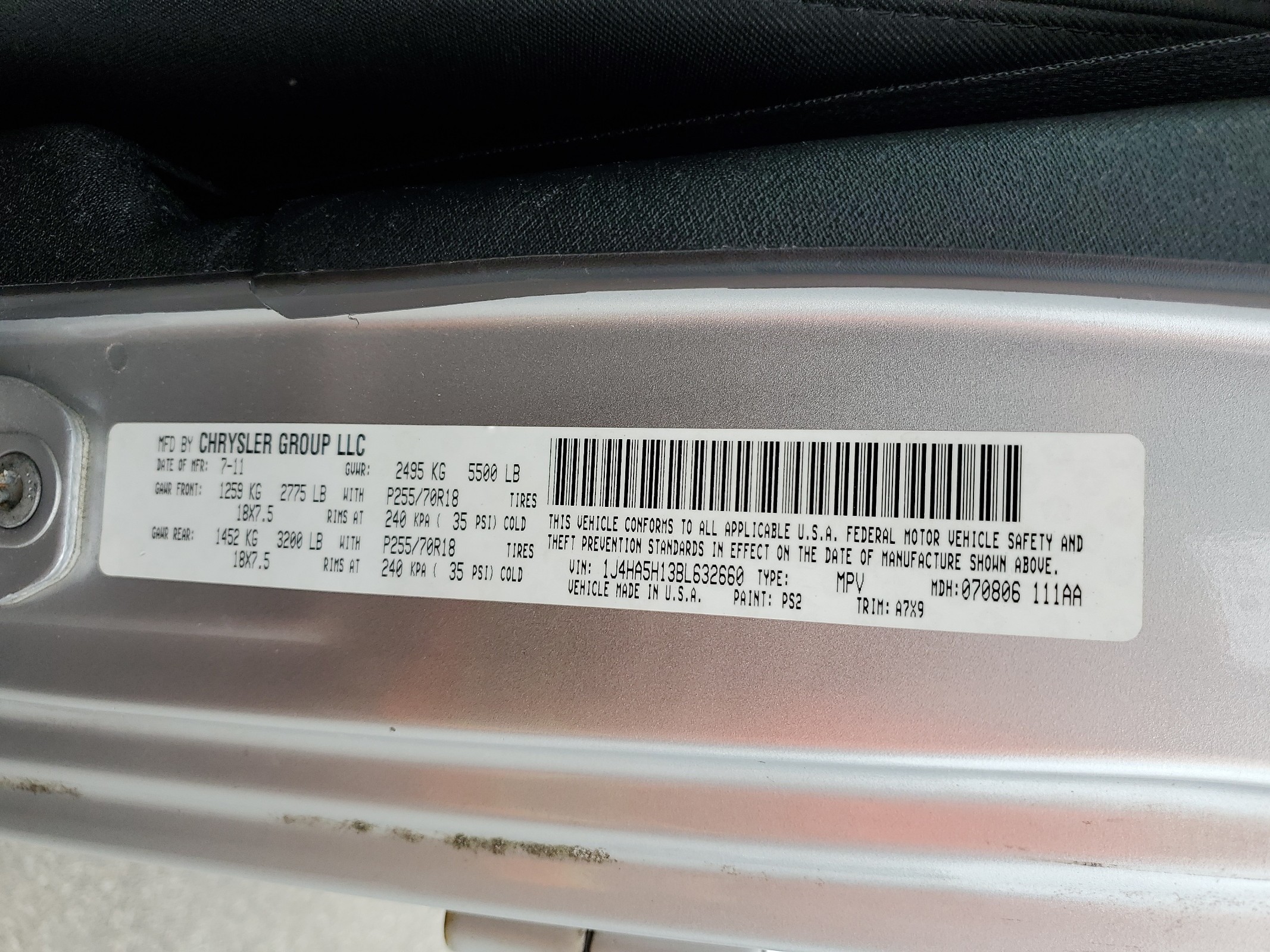 1J4HA5H13BL632660 2011 Jeep Wrangler Unlimited Sahara