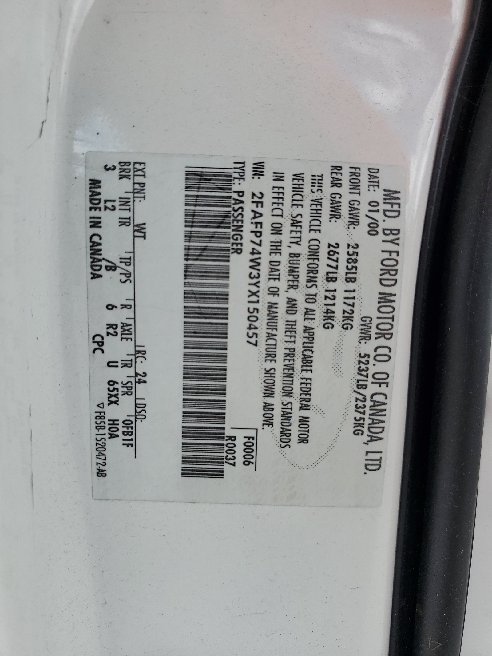 2FAFP74W3YX150457 2000 Ford Crown Victoria Lx