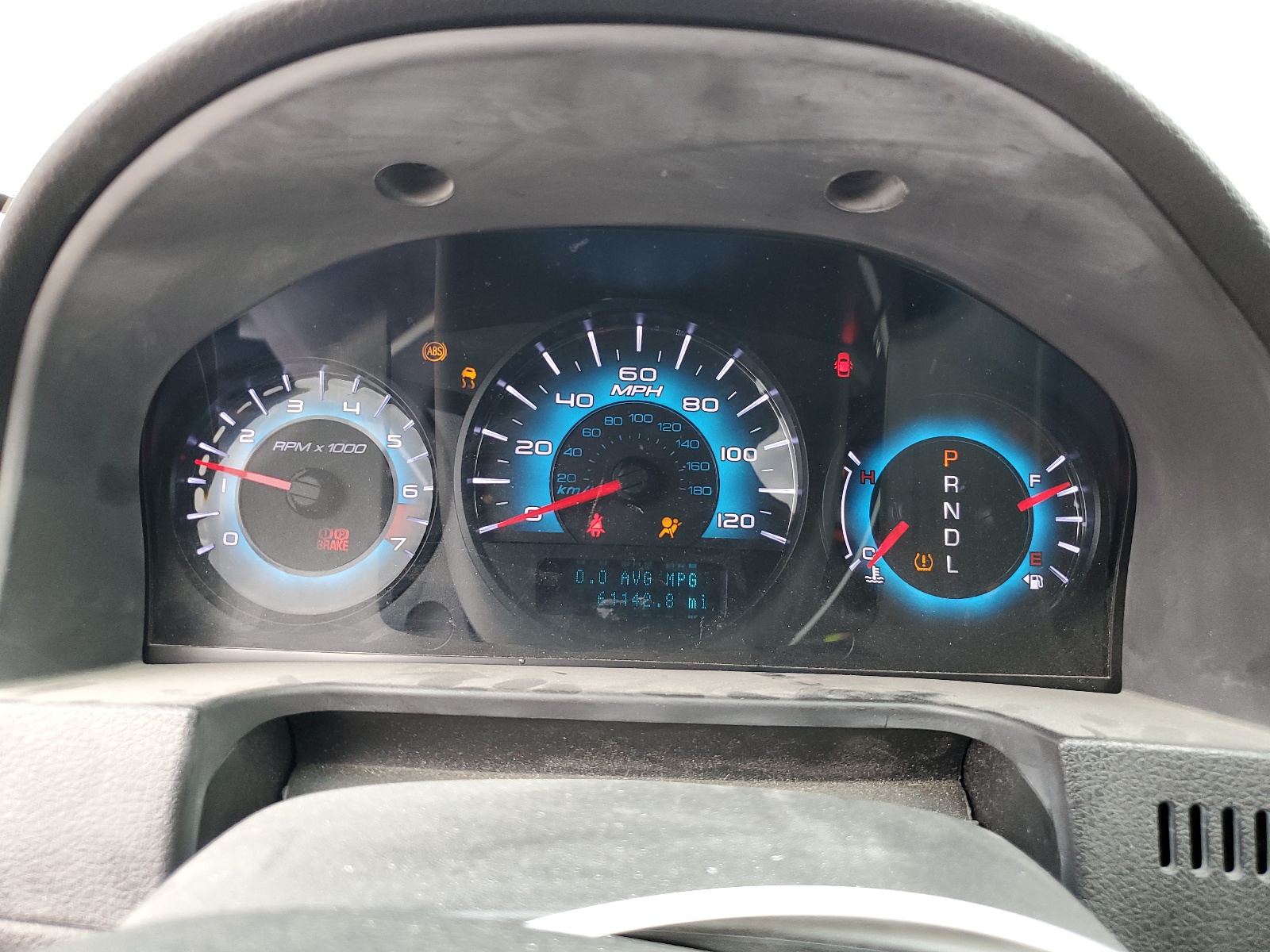 3FAHP0HA8AR389053 2010 Ford Fusion Se