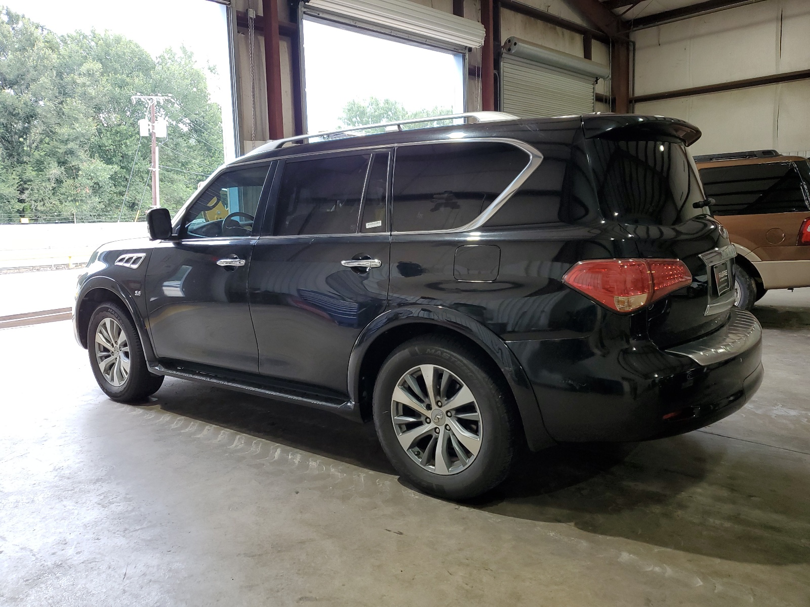 2016 Infiniti Qx80 vin: JN8AZ2NF3G9611945