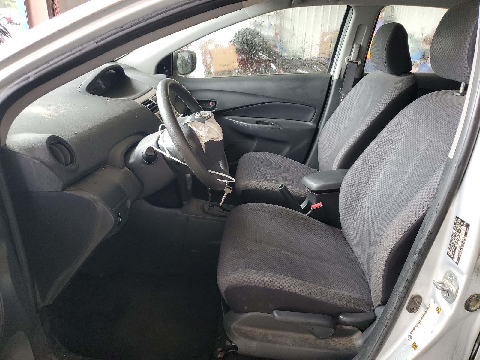 JTDBT923571049310 2007 Toyota Yaris