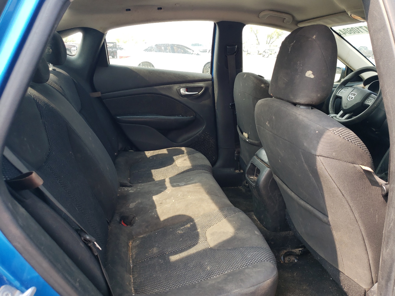 1C3CDFAA4FD434617 2015 Dodge Dart Se