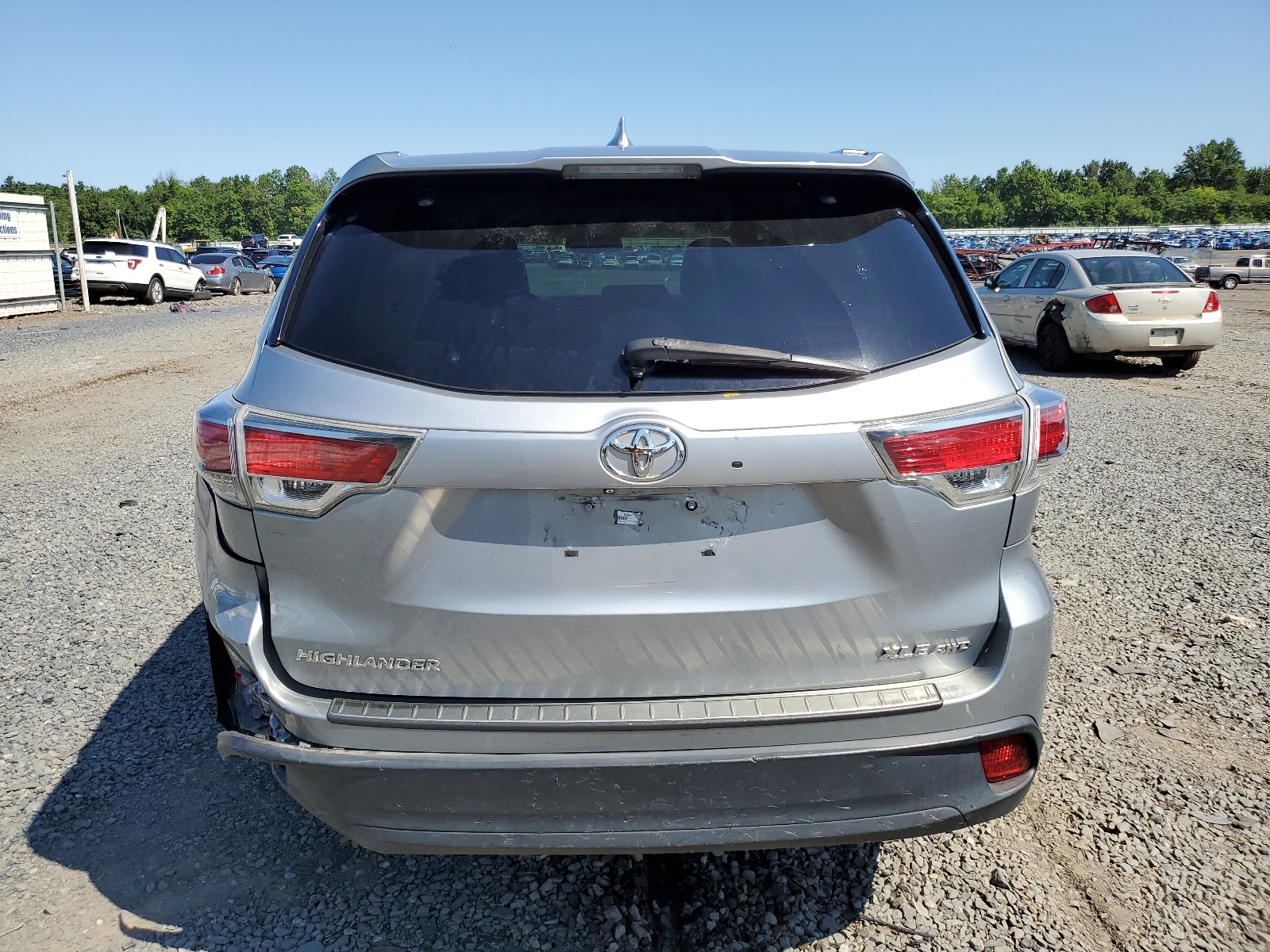 5TDJKRFH9FS096717 2015 Toyota Highlander Xle