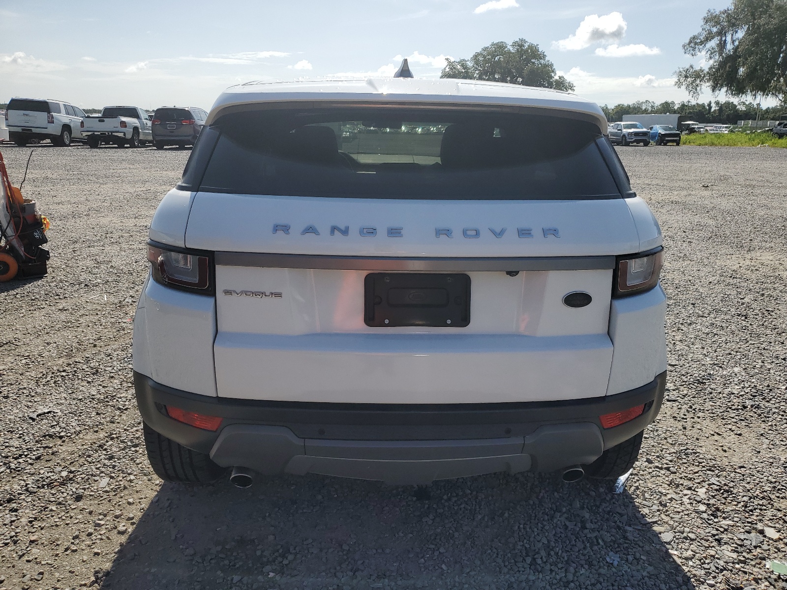 SALVP2RX7JH301003 2018 Land Rover Range Rover Evoque Se