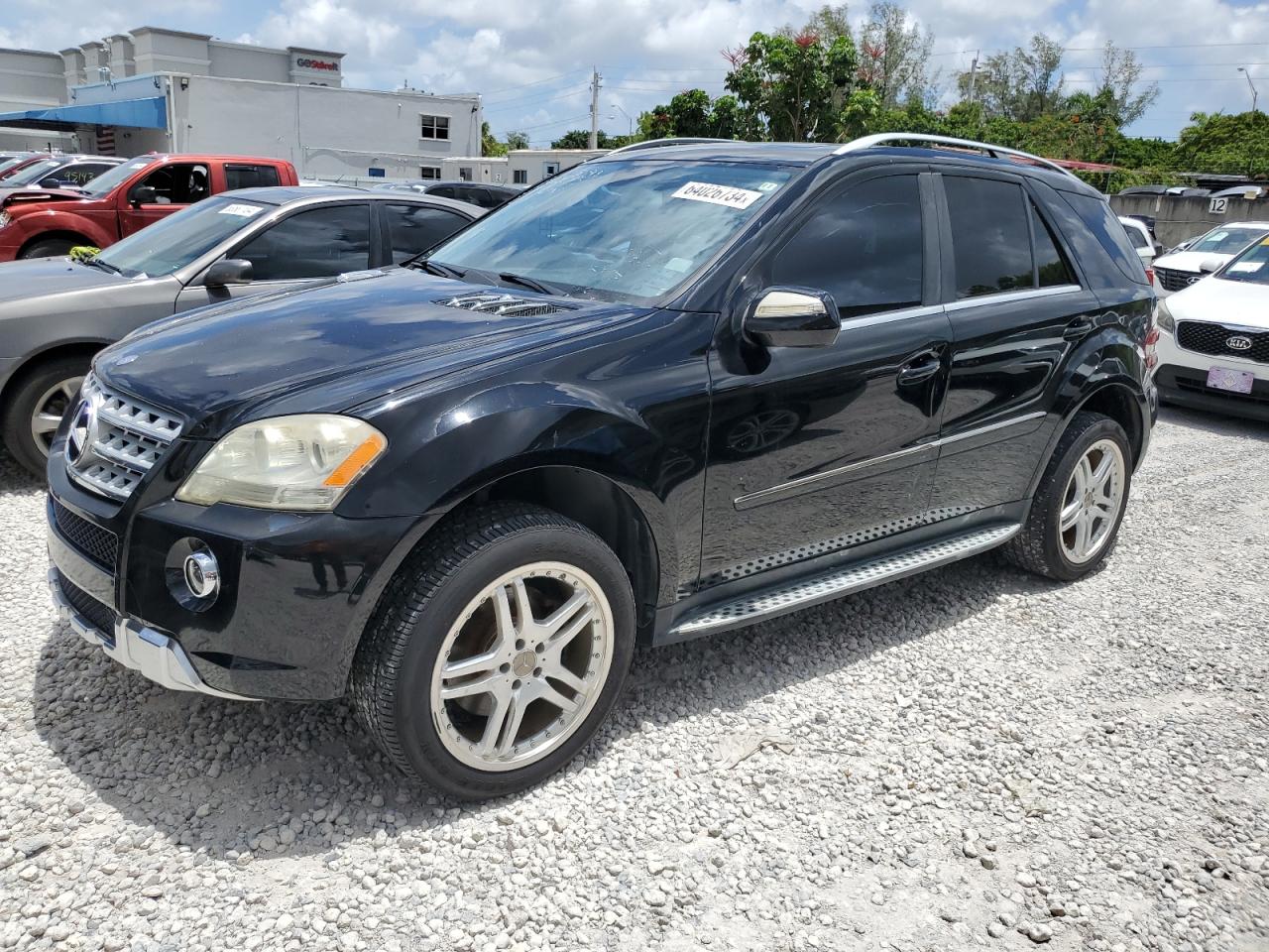 2010 Mercedes-Benz Ml 550 4Matic VIN: 4JGBB7CB6AA610839 Lot: 64026734