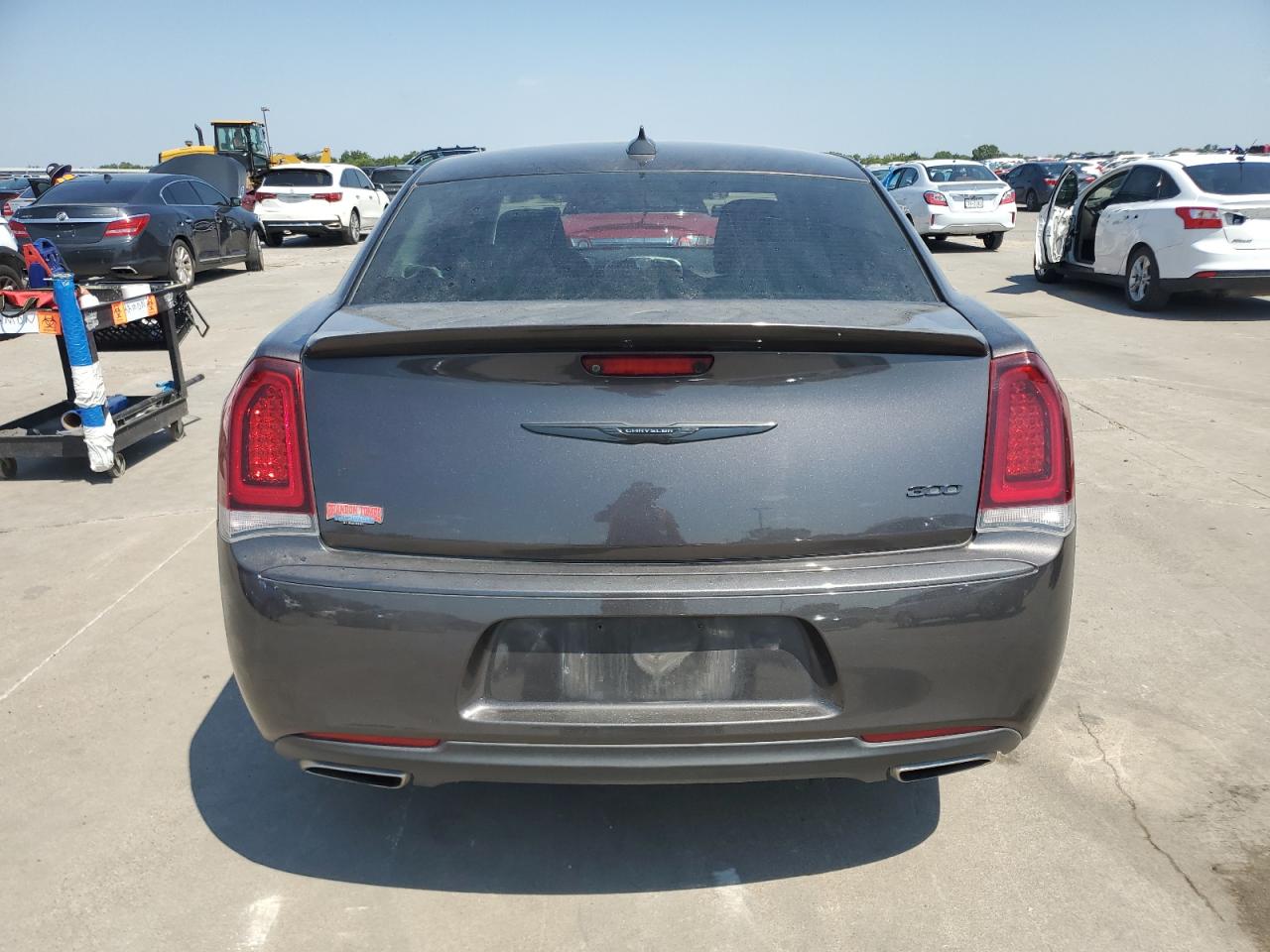 2021 Chrysler 300 Touring VIN: 2C3CCAAG5MH516253 Lot: 64086804