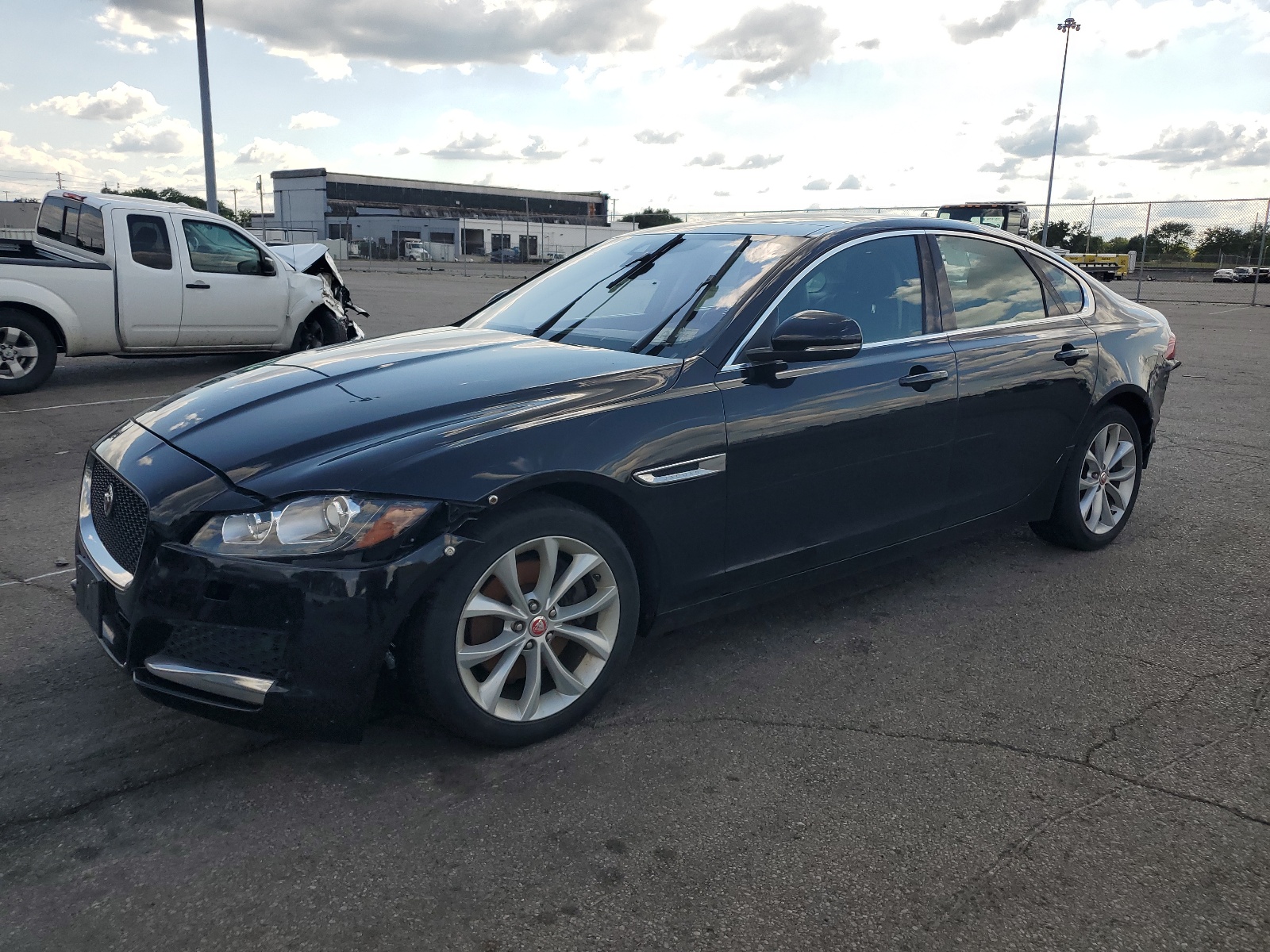 SAJBJ4FX1KCY79271 2019 Jaguar Xf Premium