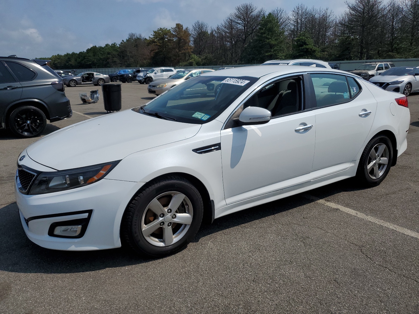 2015 Kia Optima Lx vin: 5XXGM4A73FG497610