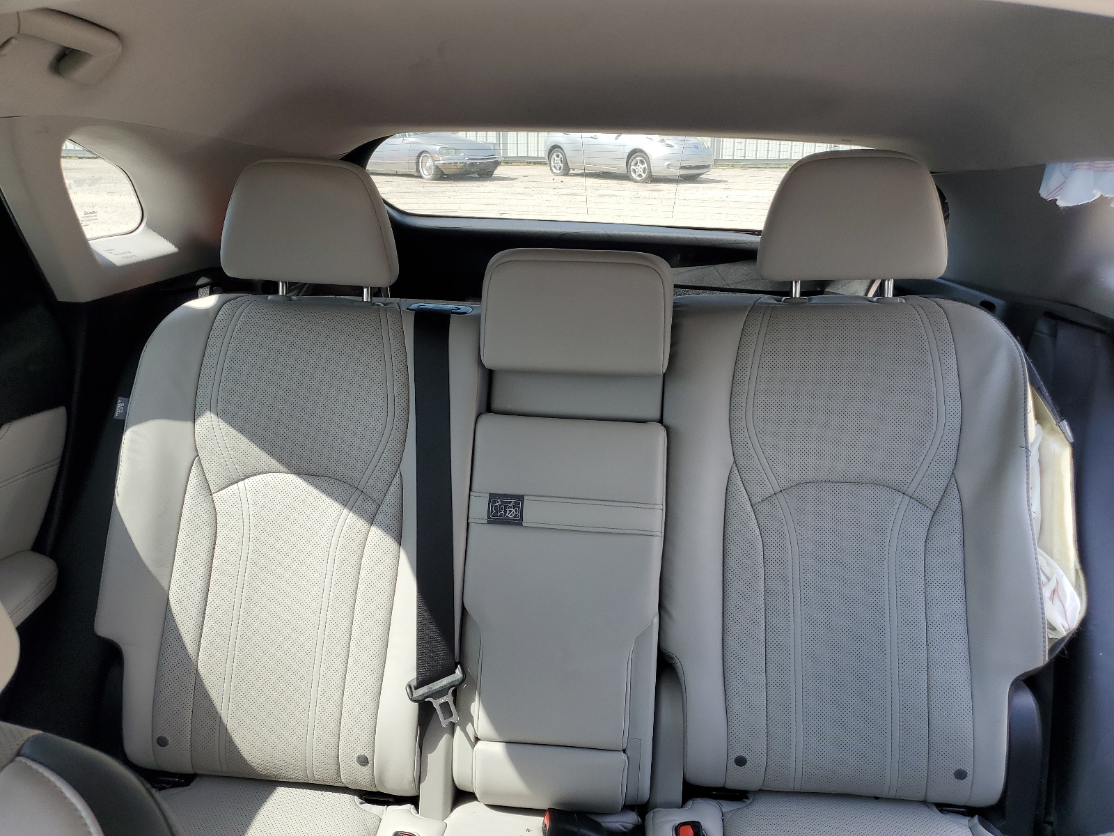 2T2BZMCA5HC111022 2017 Lexus Rx 350 Base