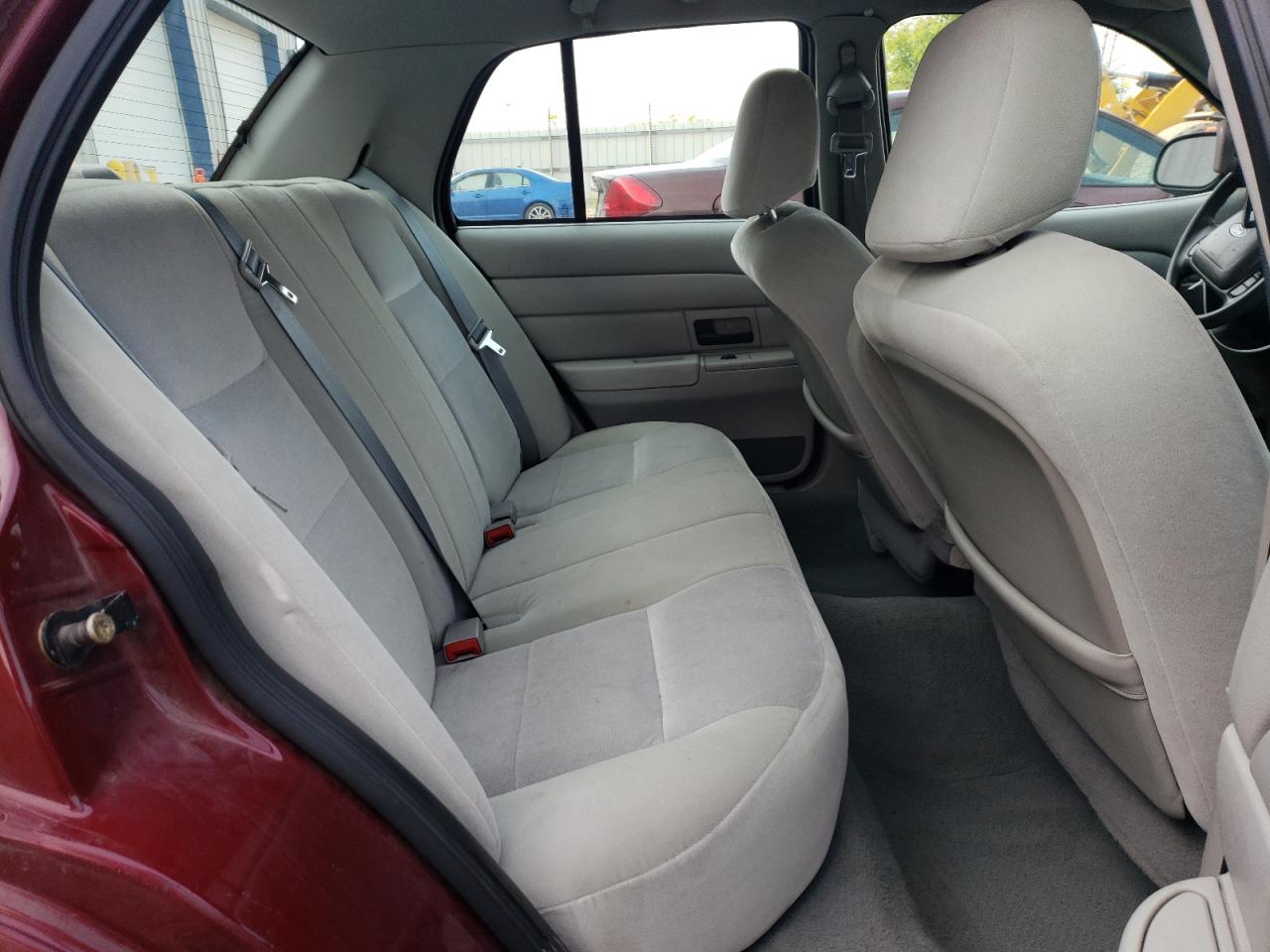 2004 Ford Crown Victoria Lx VIN: 2FAFP74W14X182060 Lot: 65187314