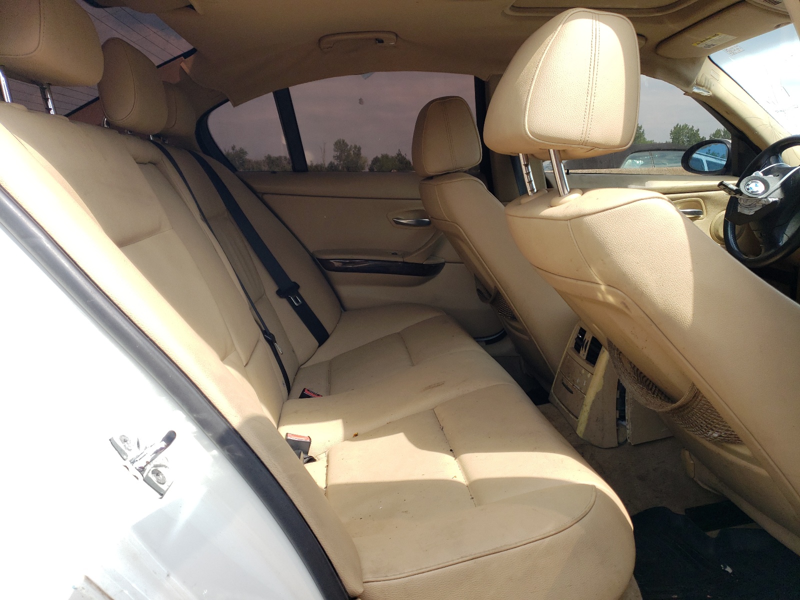 WBAVA37517NL15583 2007 BMW 328 I