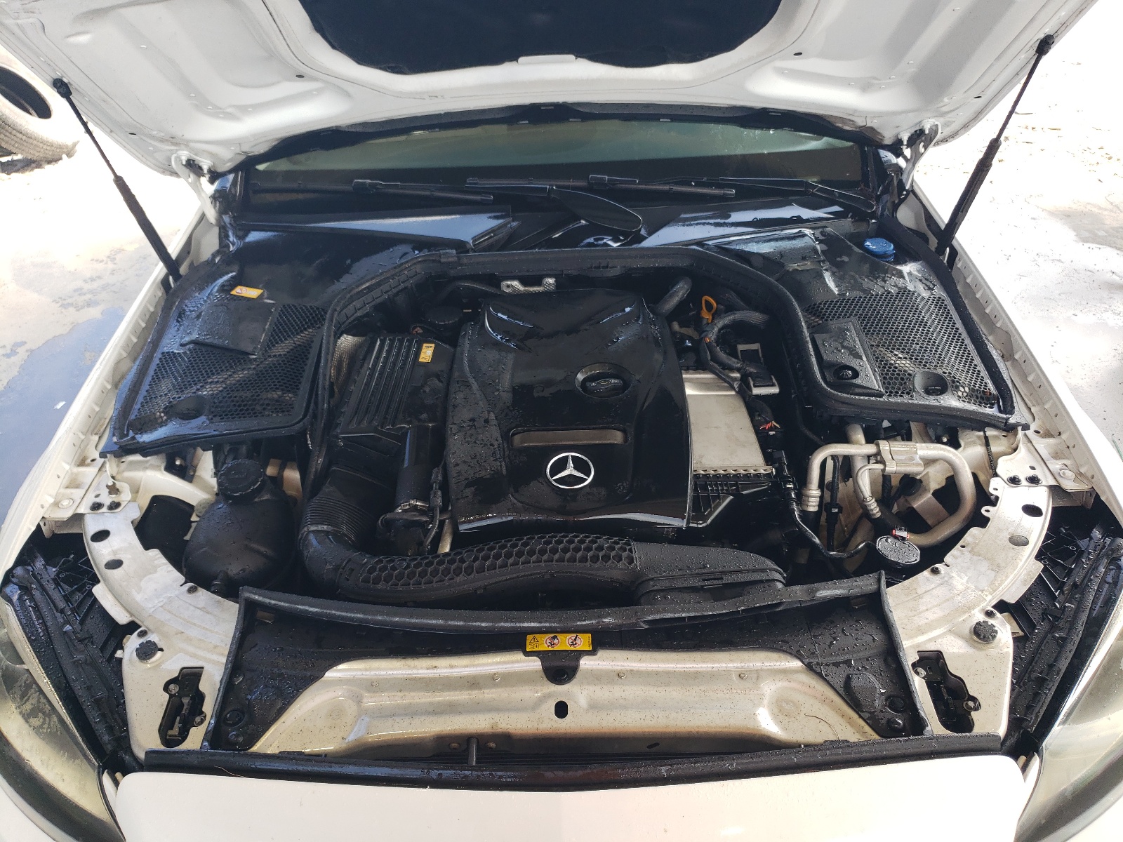 55SWF4JB4GU097830 2016 Mercedes-Benz C 300