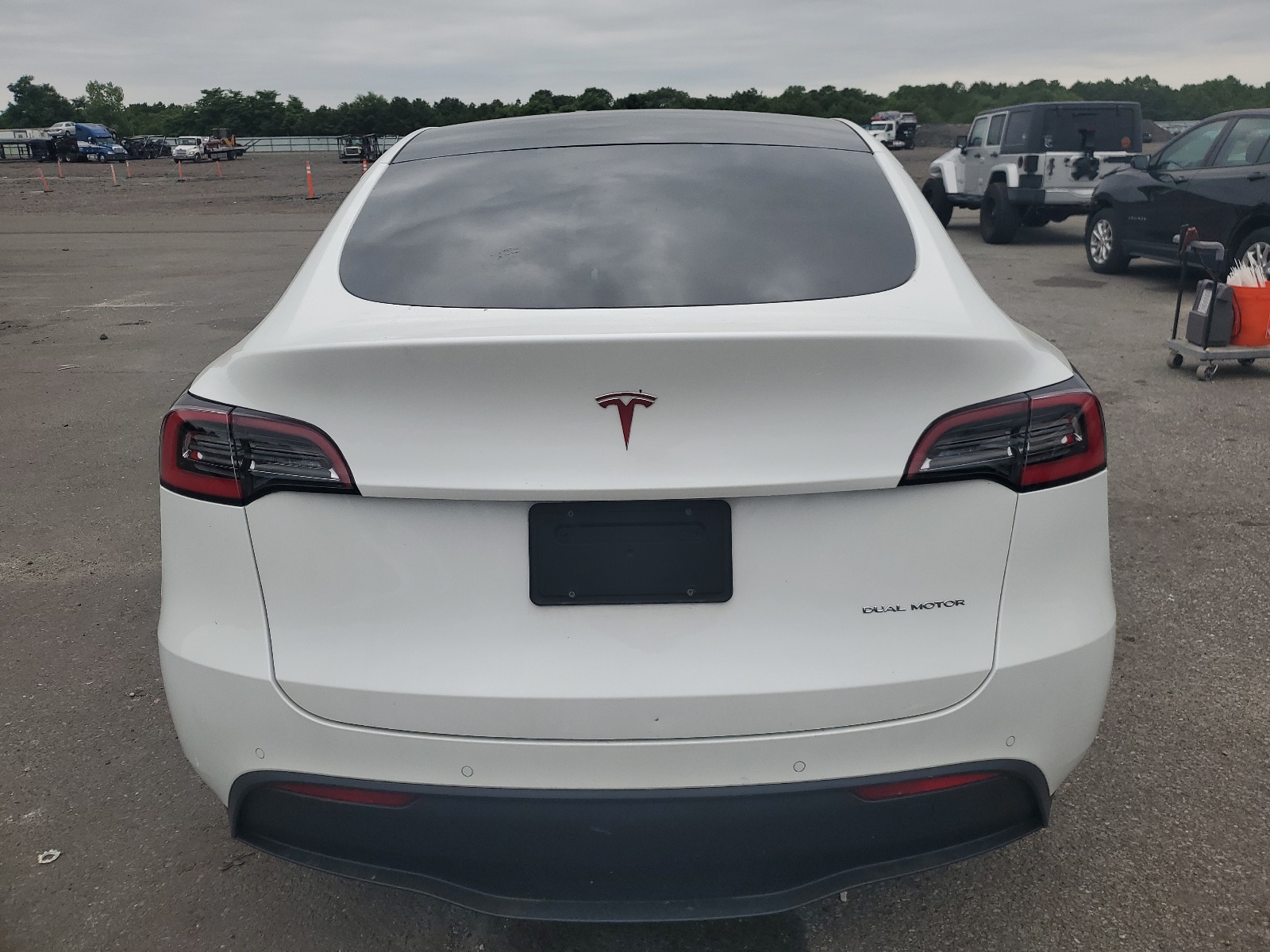 5YJYGDEE5MF085578 2021 Tesla Model Y