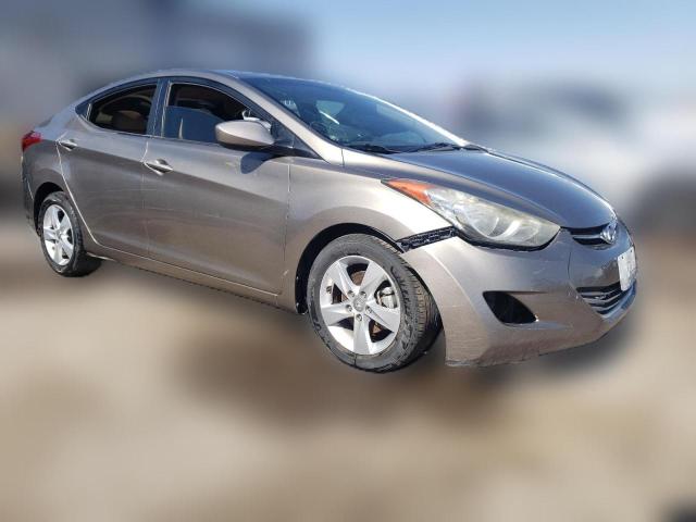  HYUNDAI ELANTRA 2013 Золотий