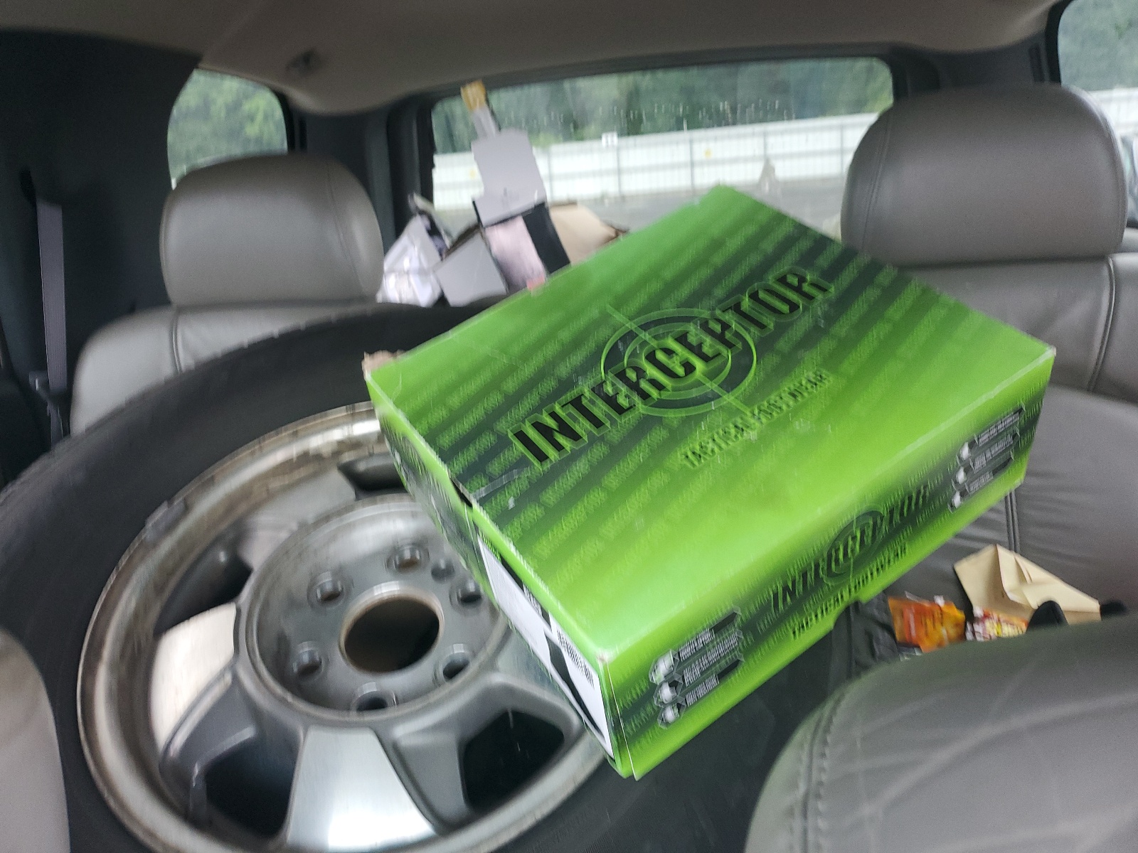 1GNEK13ZX2J315778 2002 Chevrolet Tahoe K1500