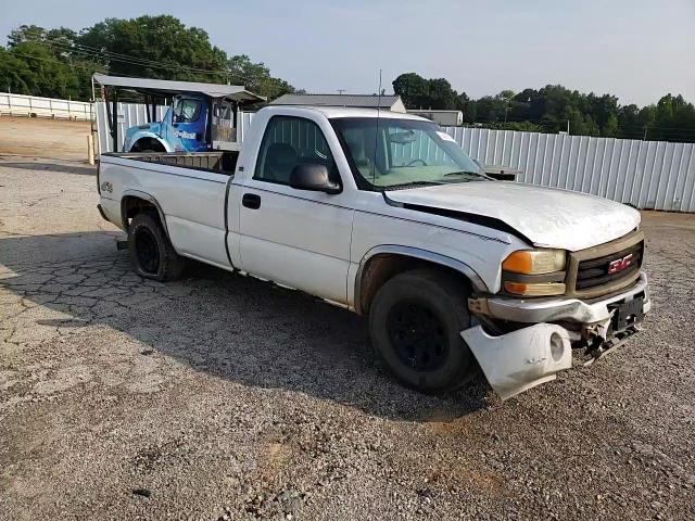 2005 GMC New Sierra K1500 VIN: 1GTEK14V25Z218133 Lot: 64567584