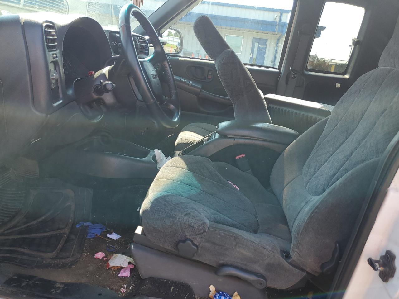 2002 GMC Sonoma VIN: 1GTDT19W228110395 Lot: 65384294