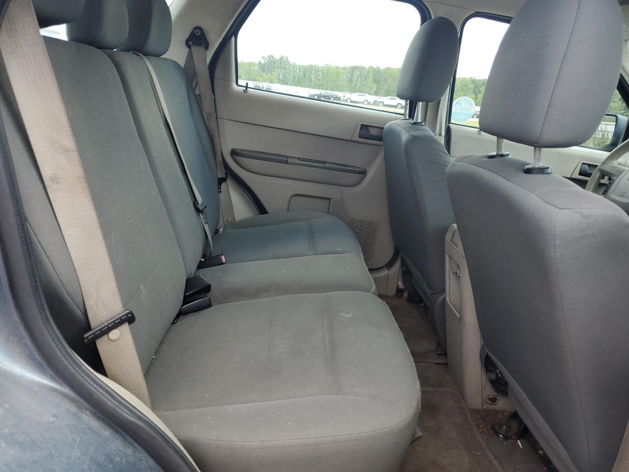 2010 Ford Escape Xls VIN: 1FMCU0C72AKA10637 Lot: 63998964