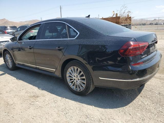  VOLKSWAGEN PASSAT 2017 Чорний