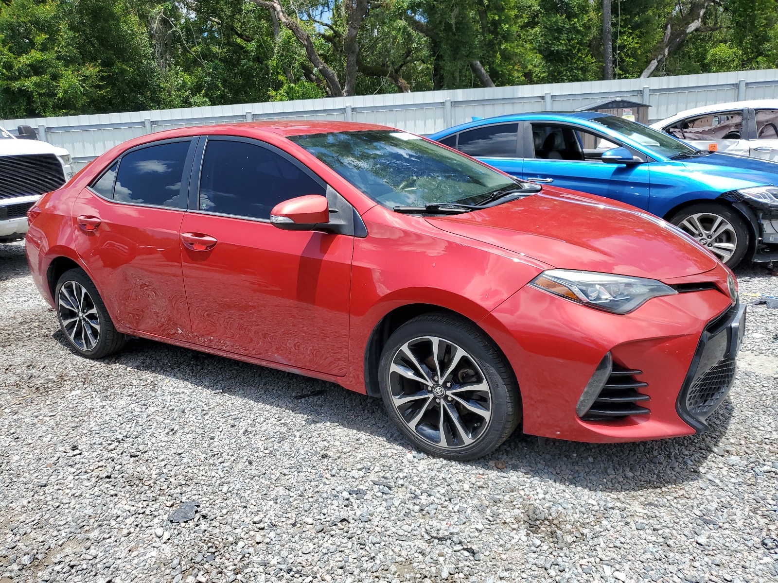 2017 Toyota Corolla L vin: 2T1BURHE5HC880681