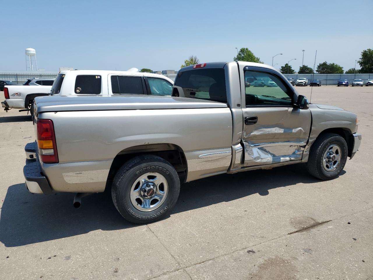 2002 GMC New Sierra C1500 VIN: 1GTEC14V62Z124037 Lot: 62468624