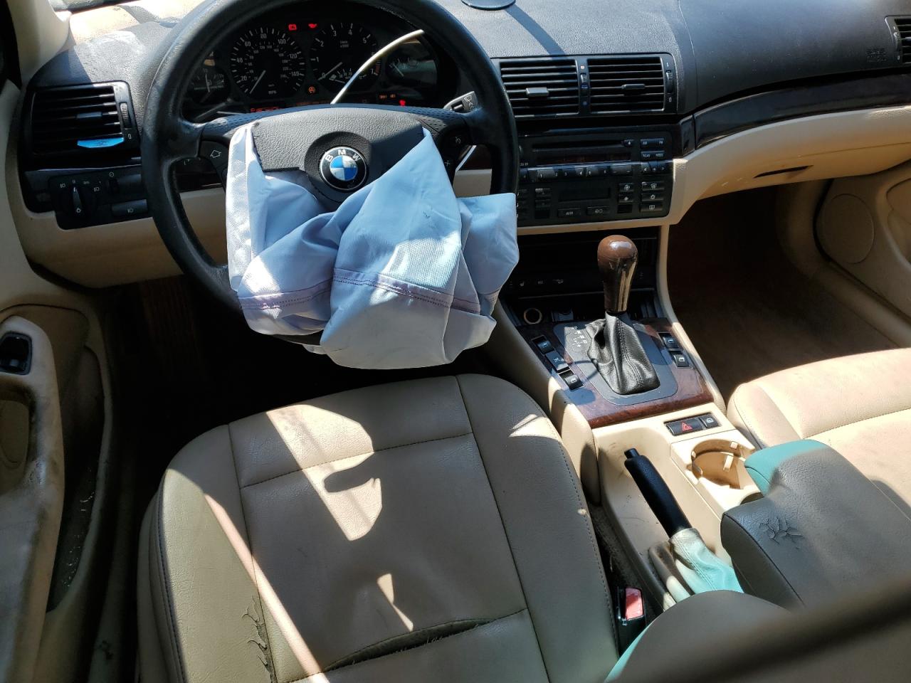 2004 BMW 325 Xi VIN: WBAEU33404PR08355 Lot: 63273494