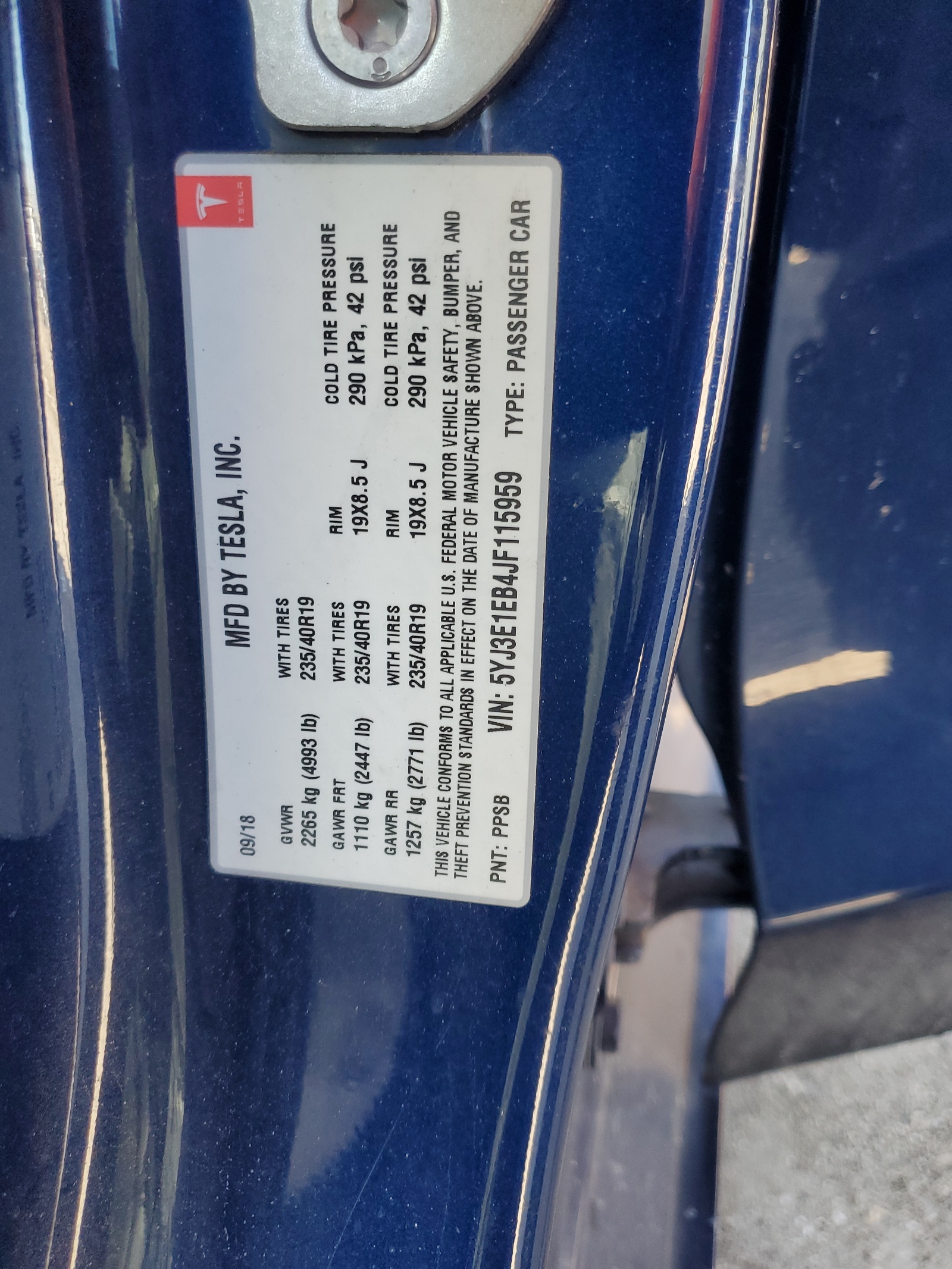 5YJ3E1EB4JF115959 2018 Tesla Model 3