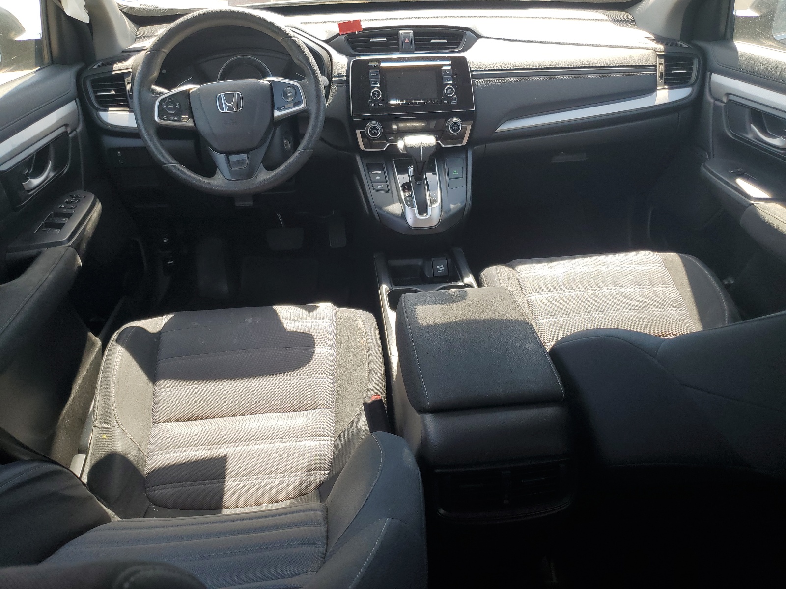 2019 Honda Cr-V Lx vin: 2HKRW5H3XKH400171