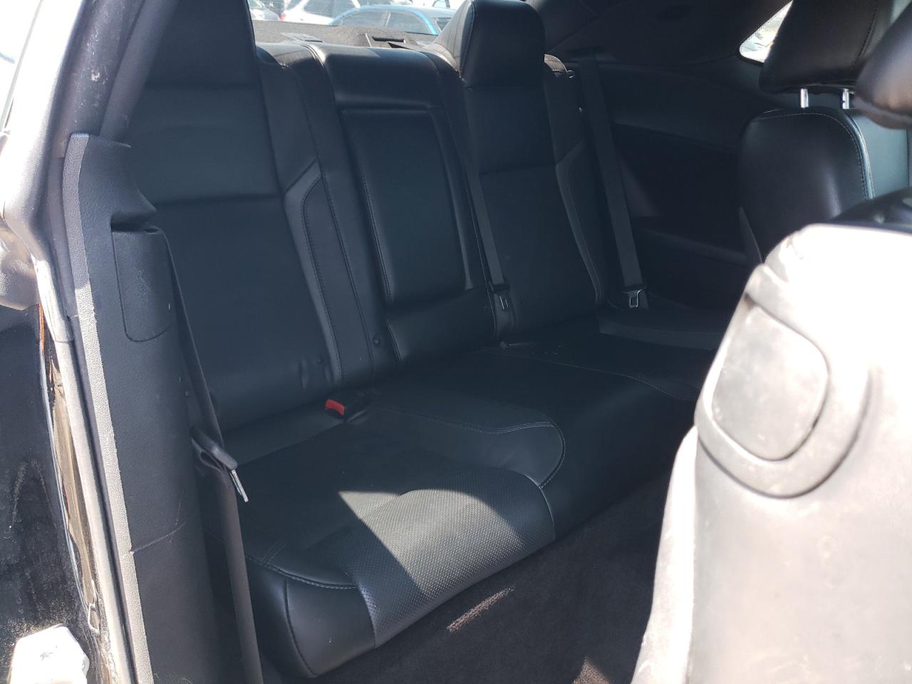 2C3CDZAG0GH353642 2016 Dodge Challenger Sxt