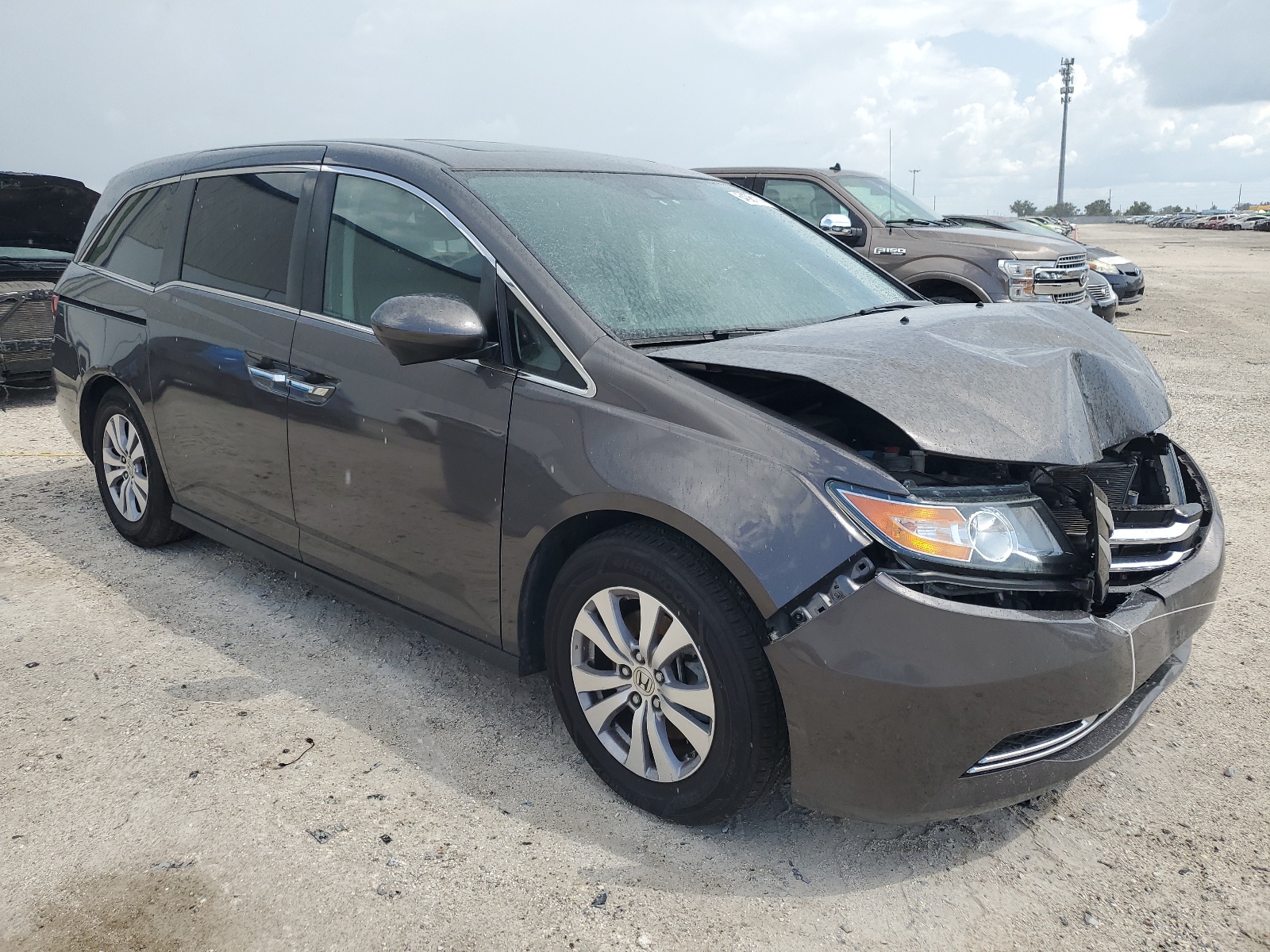 2017 Honda Odyssey Exl vin: 5FNRL5H68HB010261