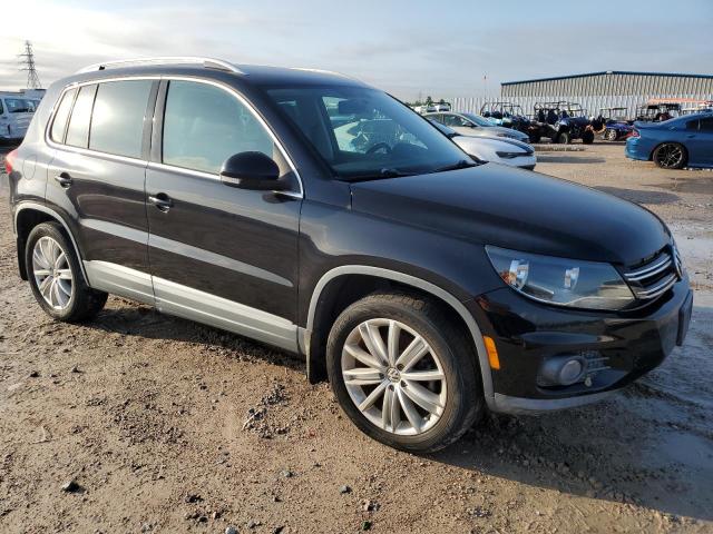  VOLKSWAGEN TIGUAN 2012 Чорний