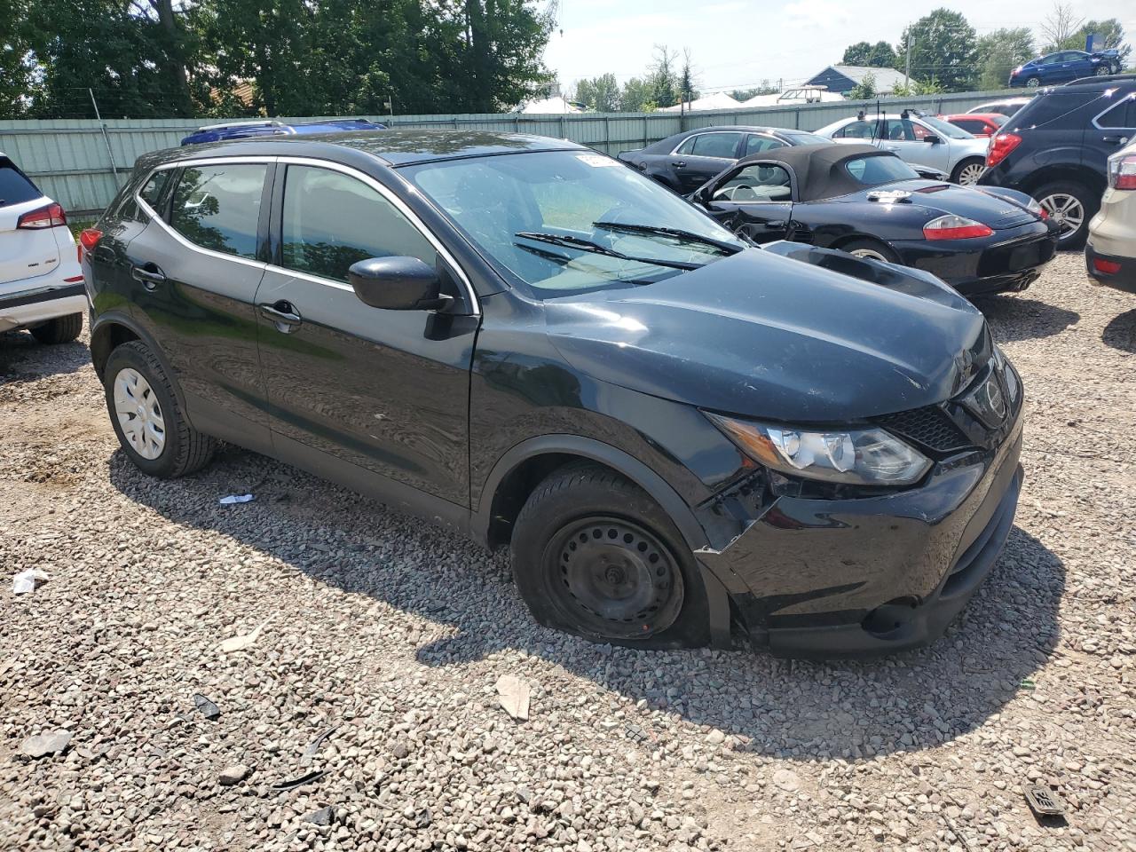 2018 Nissan Rogue Sport S VIN: JN1BJ1CR7JW261147 Lot: 63177604