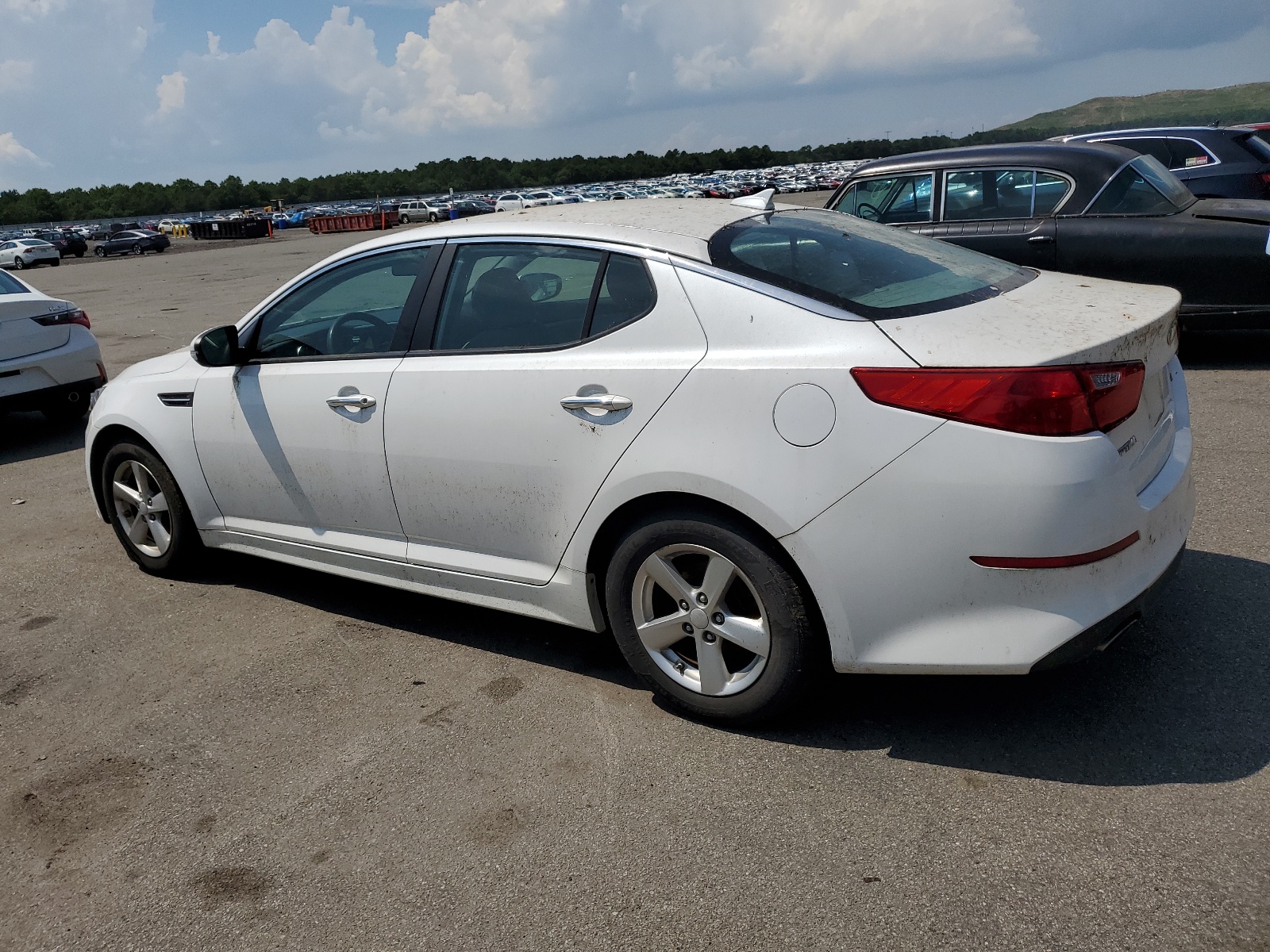 2015 Kia Optima Lx vin: KNAGM4A74F5592775