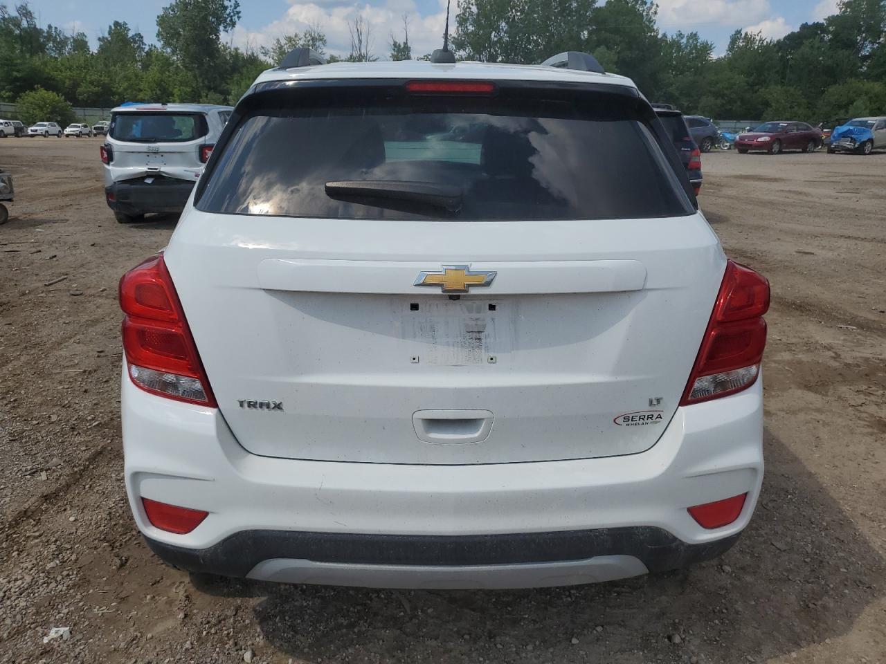 KL7CJLSB8KB833057 2019 Chevrolet Trax 1Lt