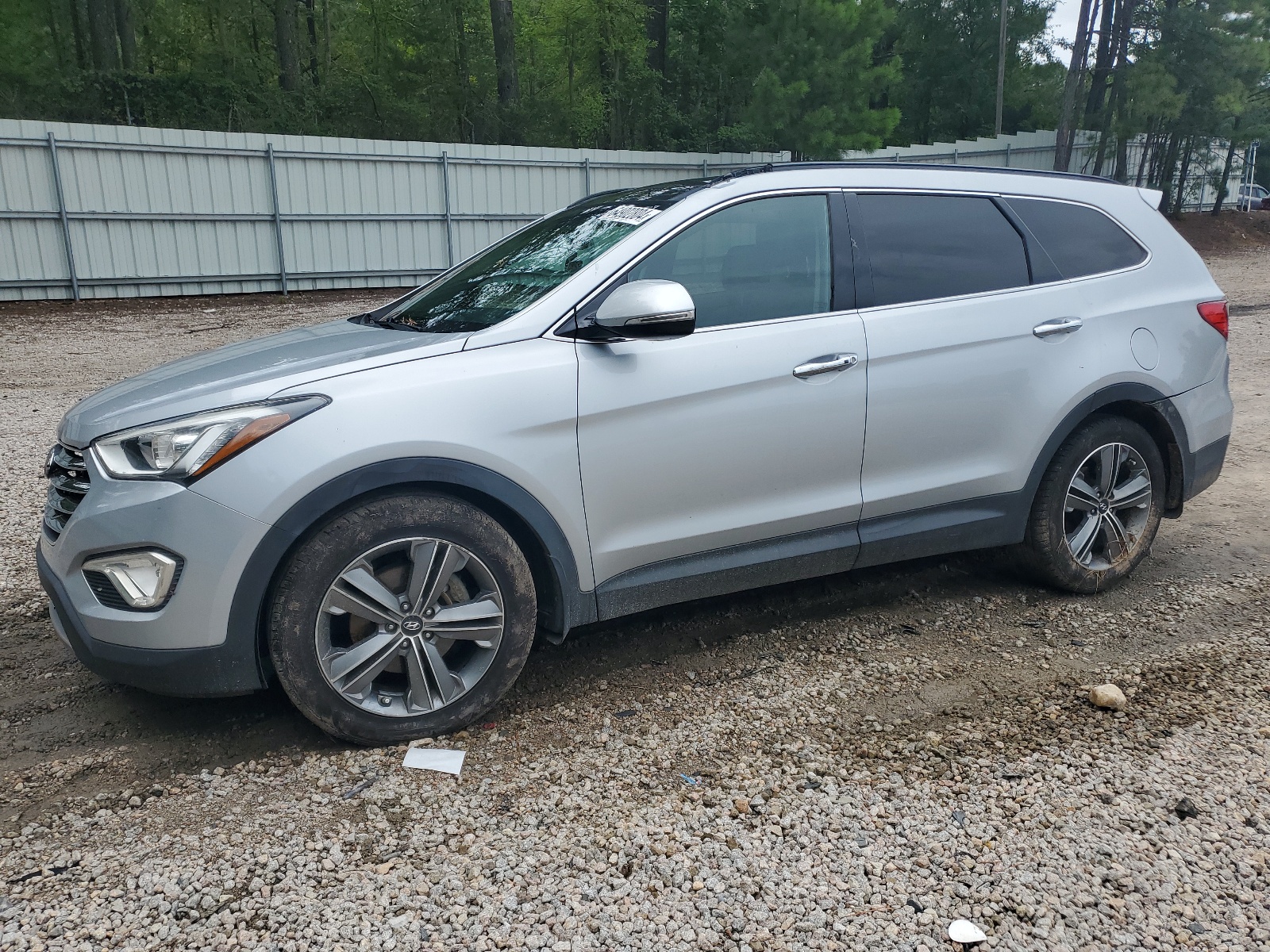 KM8SRDHF1FU120689 2015 Hyundai Santa Fe Gls