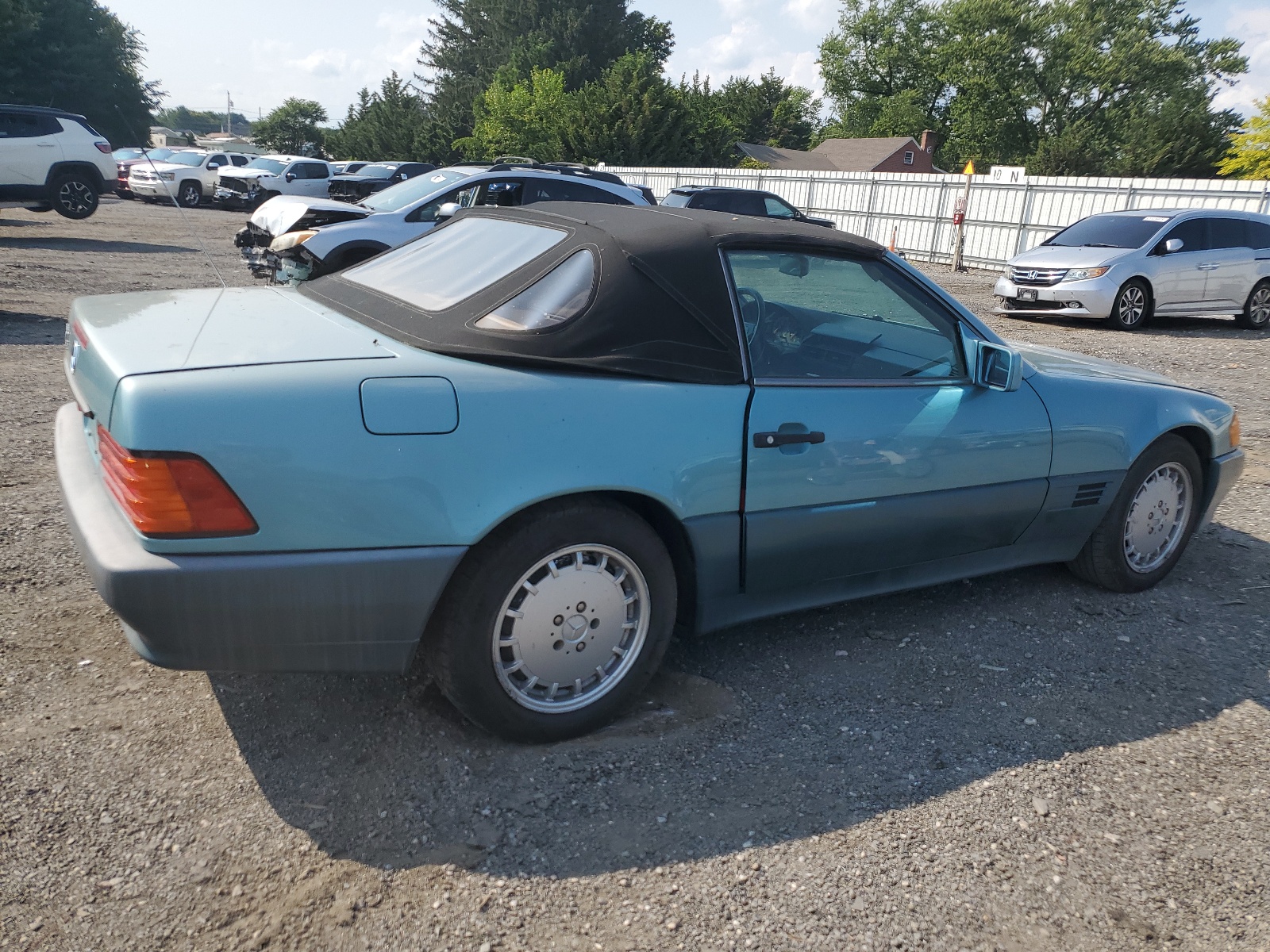 WDBFA61E6NF043331 1992 Mercedes-Benz 300 Sl