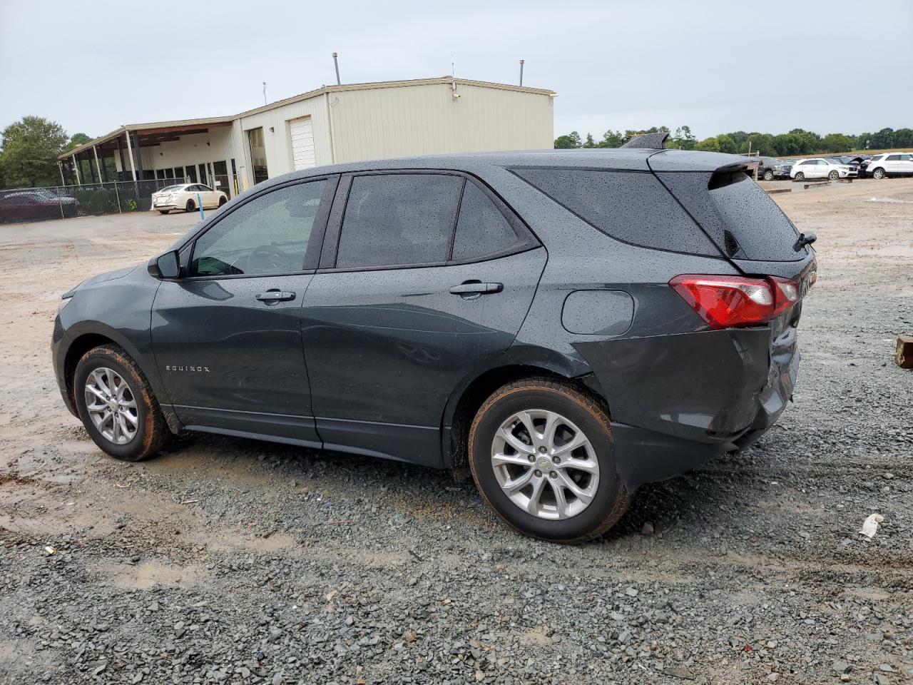 3GNAXHEV5LS505393 2020 CHEVROLET EQUINOX - Image 2