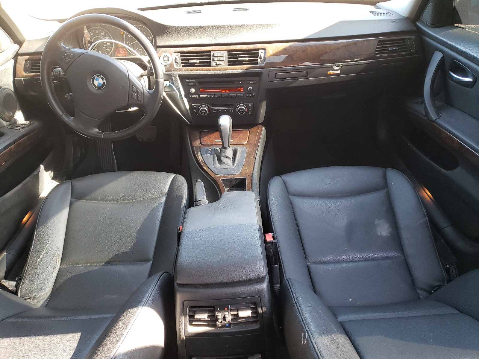 WBAVC53588FZ86174 2008 BMW 328 I Sulev