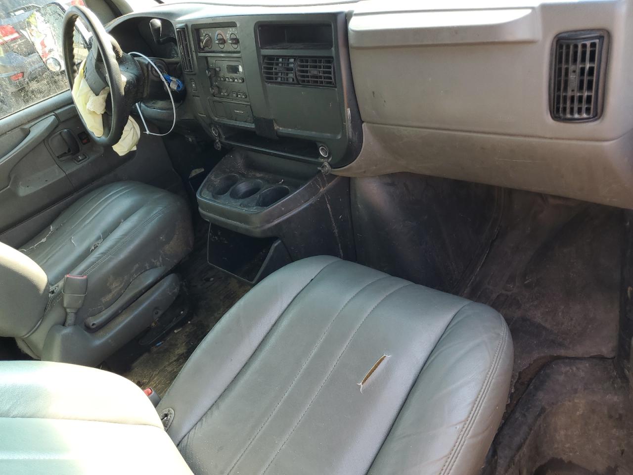 2007 Chevrolet Express G1500 VIN: 1GCFH15T071169998 Lot: 62993654