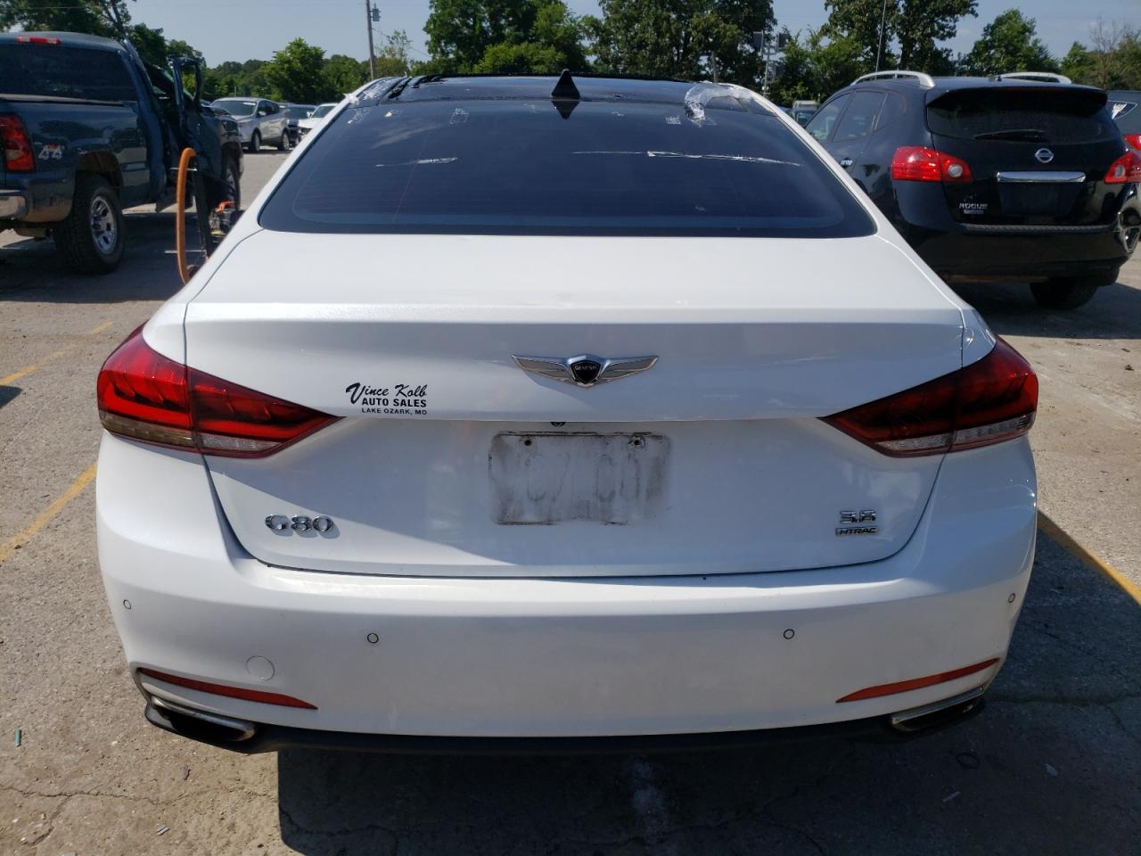 KMHGN4JE7HU174133 2017 Genesis G80 Base