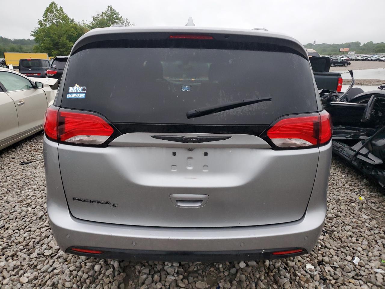 2019 Chrysler Pacifica Touring L VIN: 2C4RC1BG6KR652726 Lot: 61694694