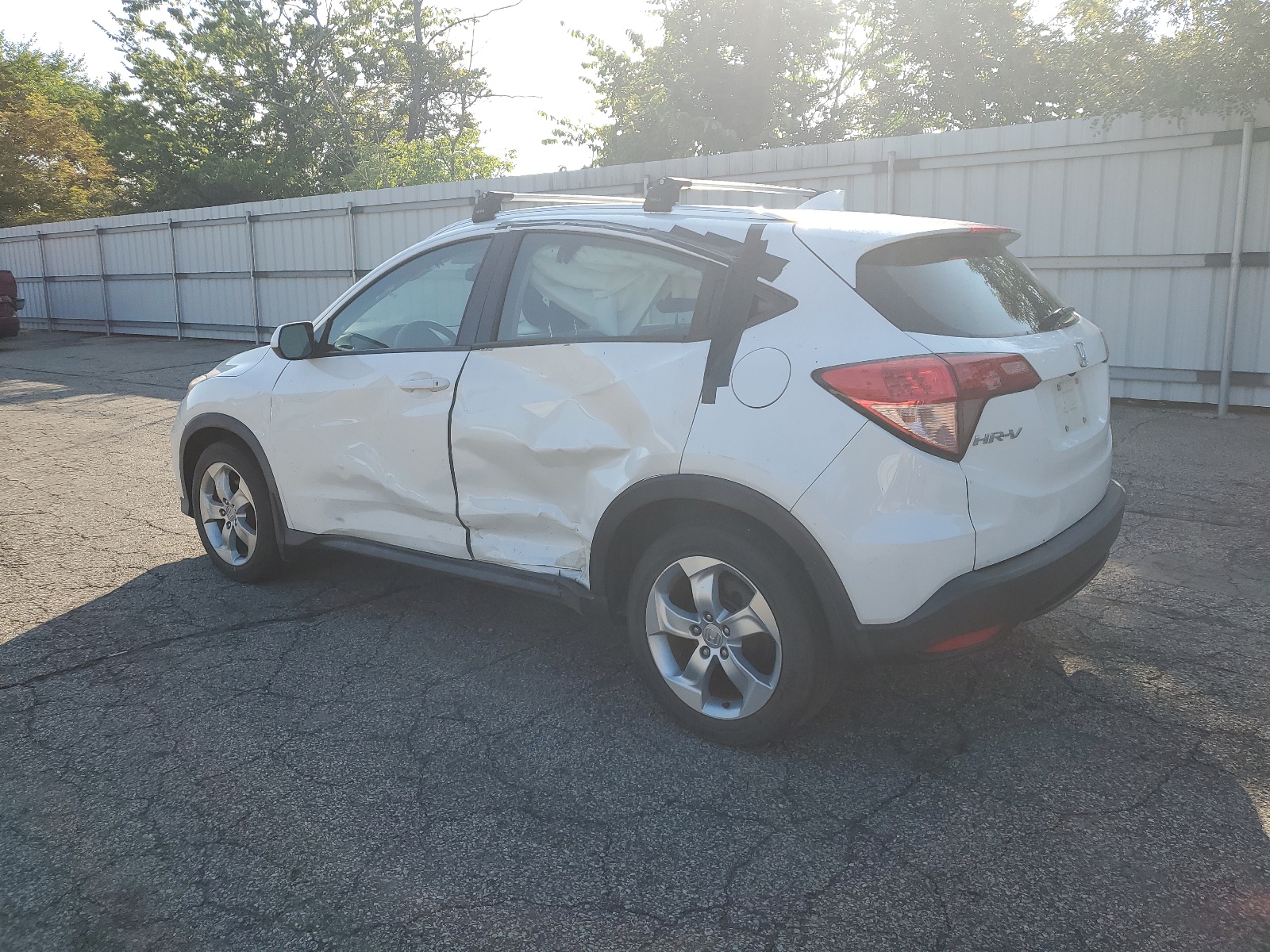 2016 Honda Hr-V Lx vin: 3CZRU6H39GM716703