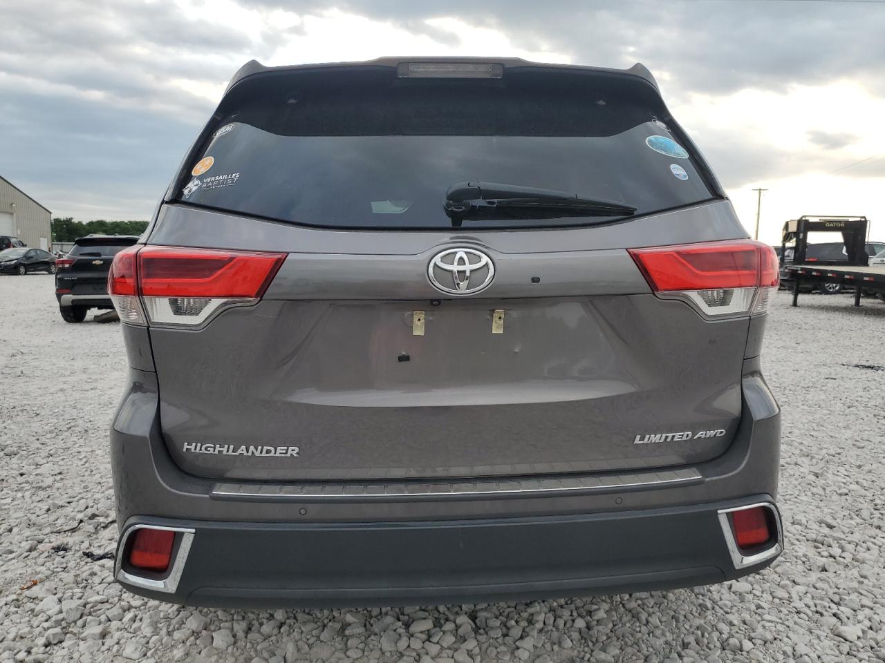 2017 Toyota Highlander Limited VIN: 5TDDZRFH0HS416096 Lot: 63110024