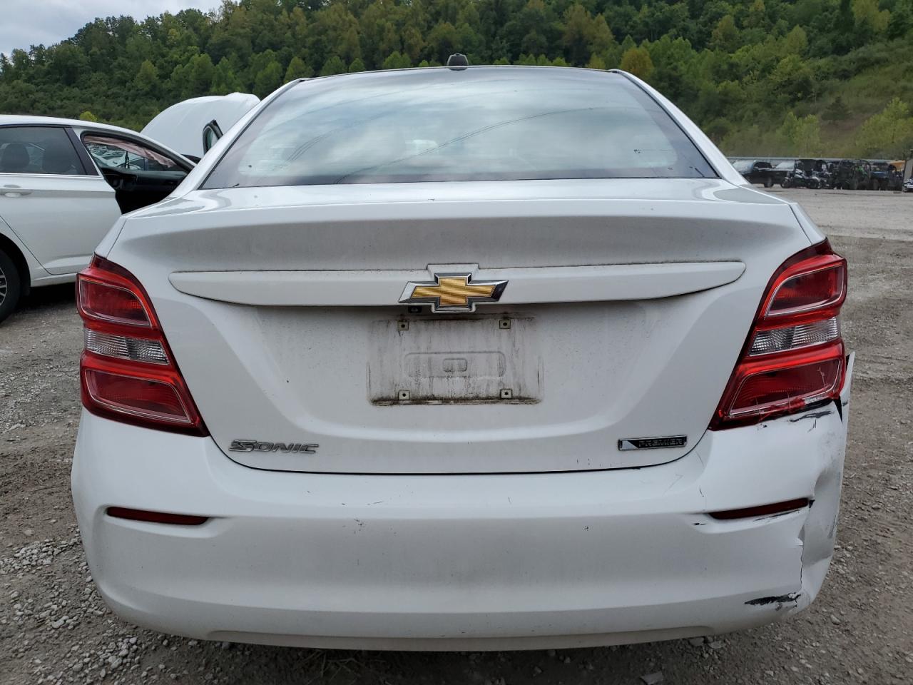 2019 Chevrolet Sonic Premier VIN: 1G1JF5SB4K4126073 Lot: 65554704