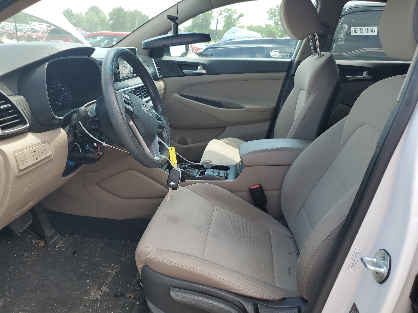 KM8J2CA41KU980010 2019 Hyundai Tucson Se