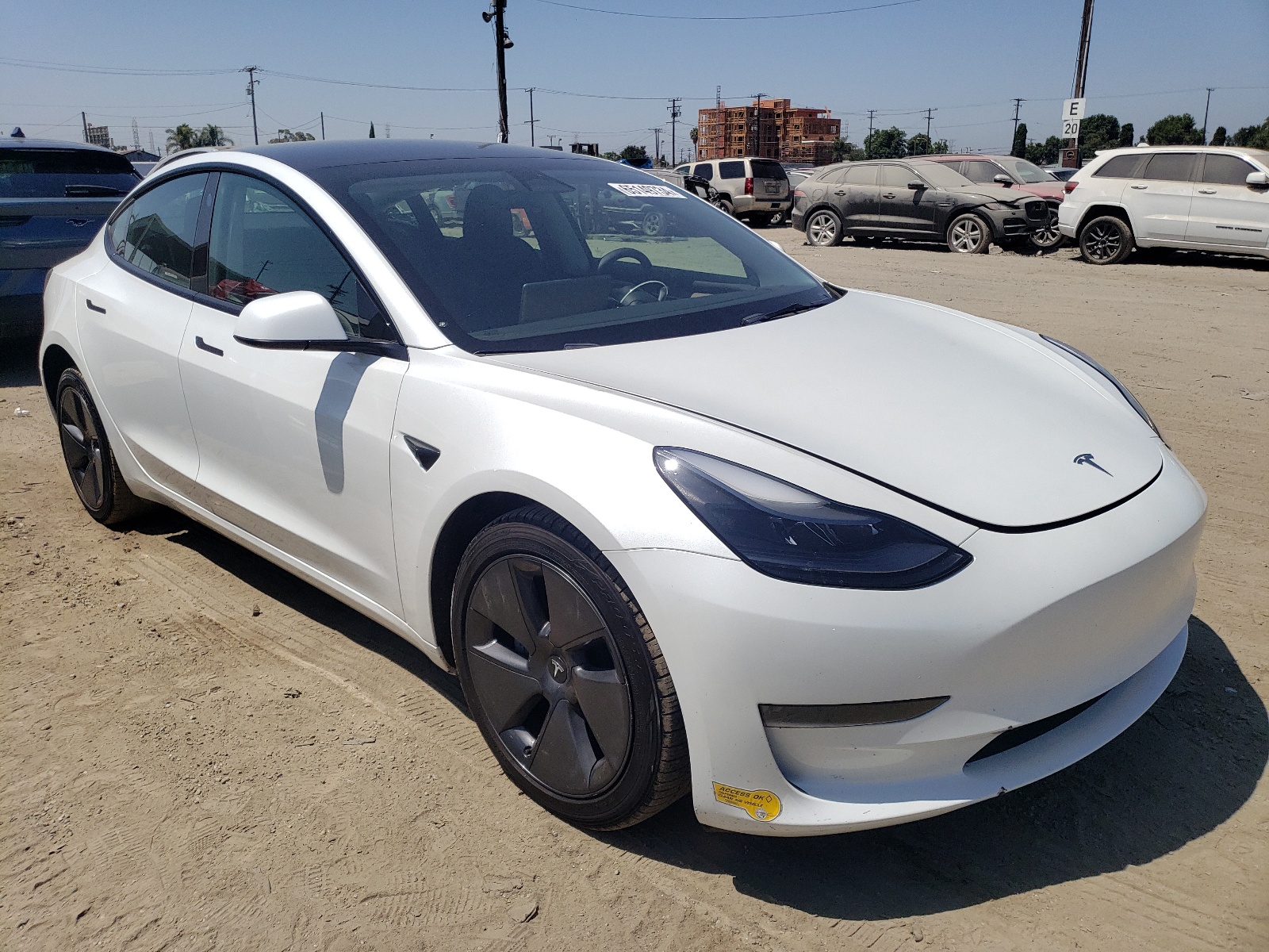 2023 Tesla Model 3 vin: 5YJ3E1EA3PF400135