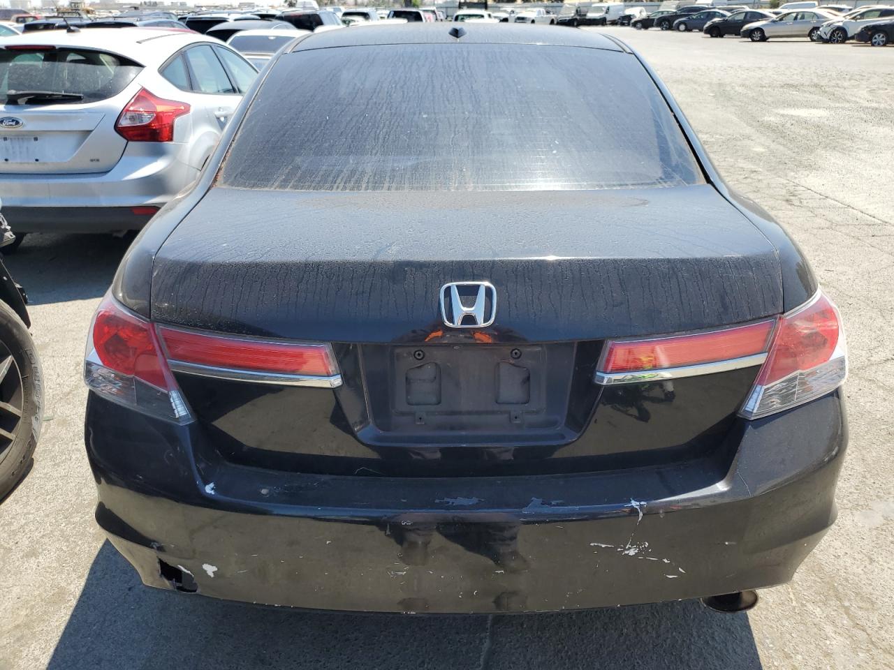 1HGCP2F86BA113628 2011 Honda Accord Exl