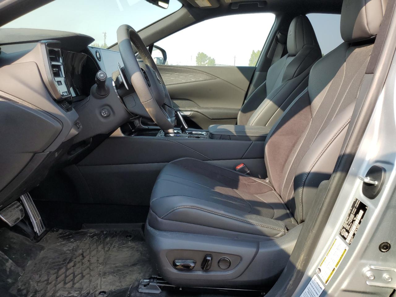 2024 Lexus Rx 350 Base VIN: 2T2BAMCA7RC043170 Lot: 64252584